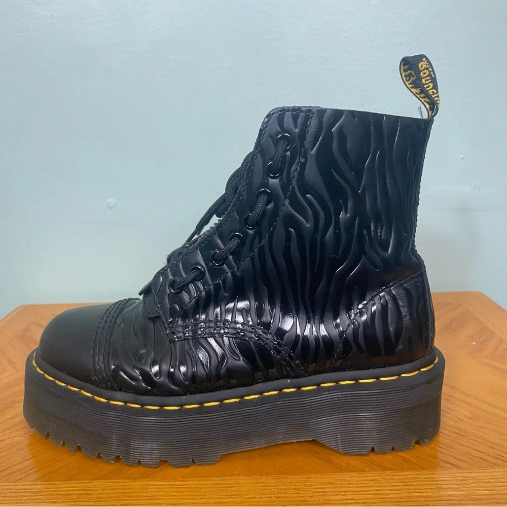Dr Martens‎ Sinclair Zebra Emboss Platform Boots Black Size 8 Women’s